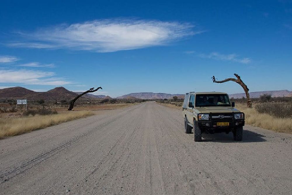 Namibia_Roadtrip_jeep