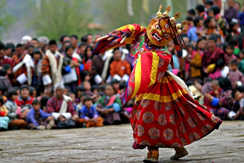 bhutan_tshechufestival_dance_audience