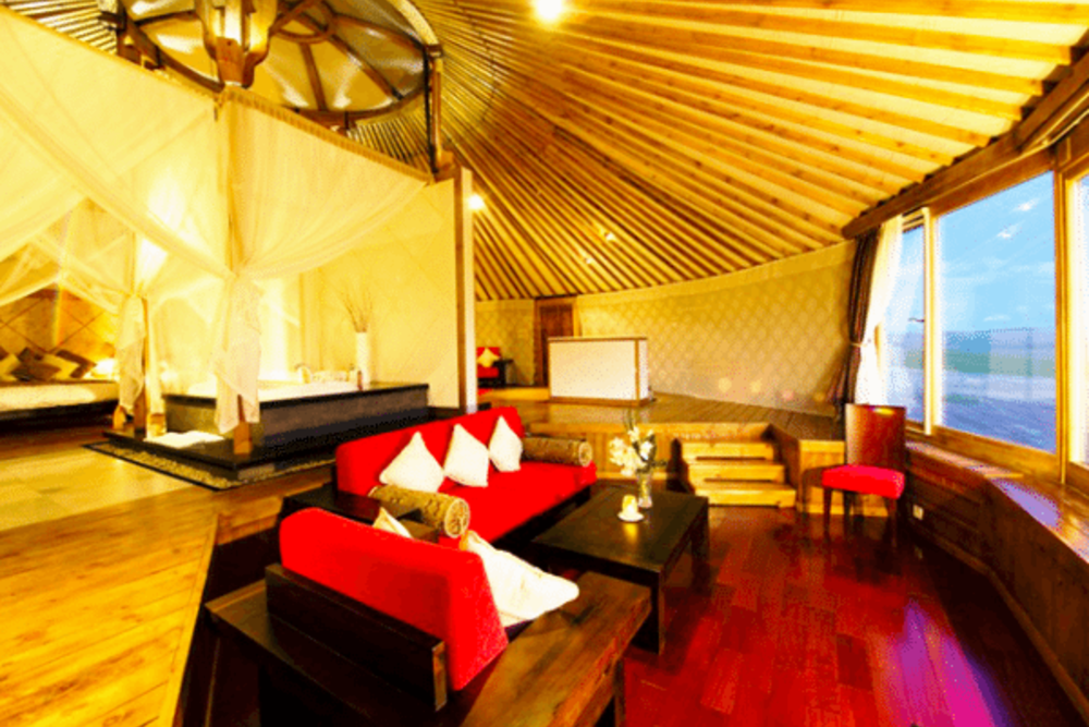 HS-Khaan-Resort-Mongolia-living-room