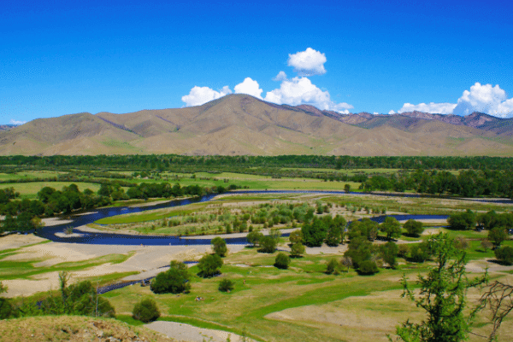 Mongolia_river_landscape