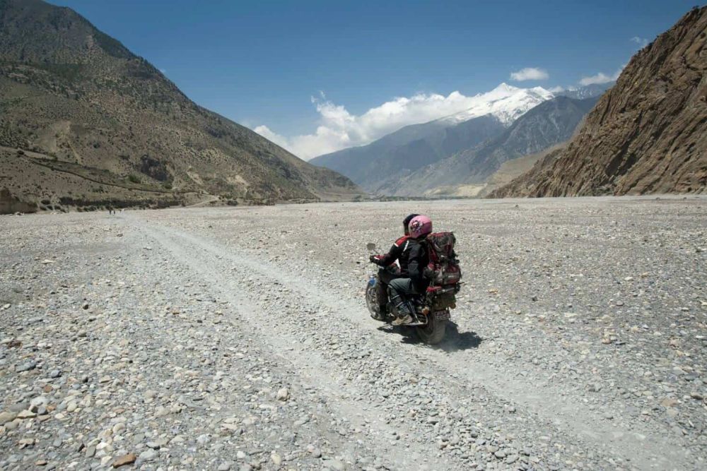 nepal_mustang_by_motorbike