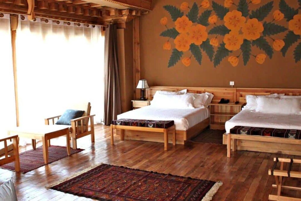 Bhutan_nak_sel-big_bedroom