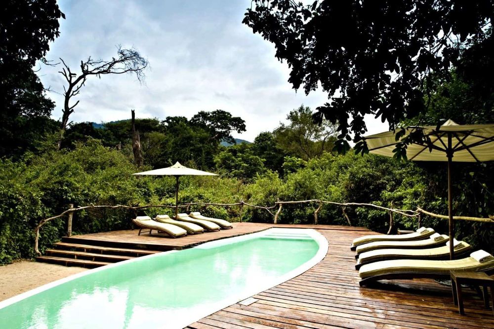 tanzania_lake_manyara_tree-lodge-pool