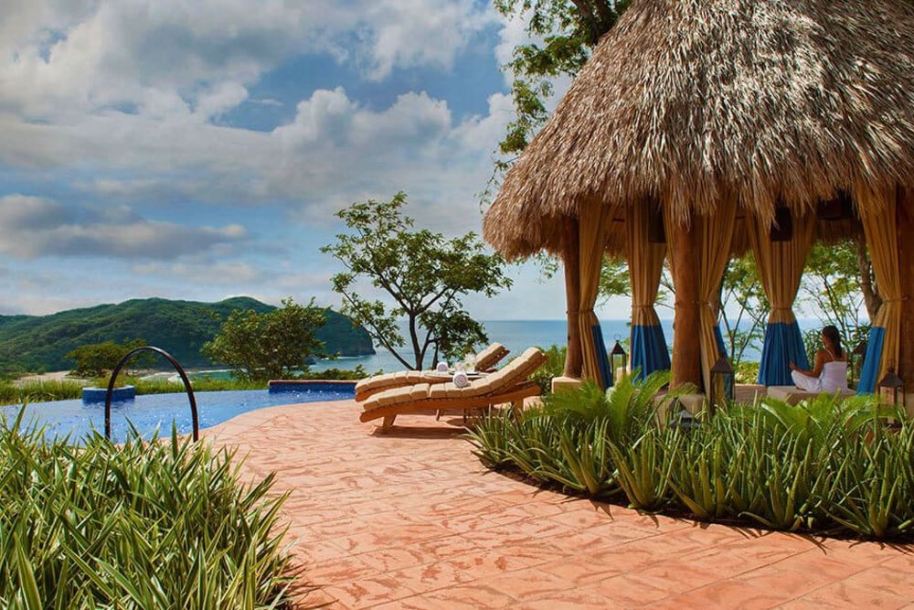 Nicaragua-luxury-resort-Yoga