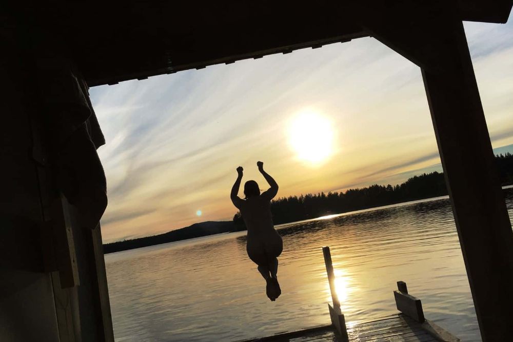 Lapland_swimming_lake