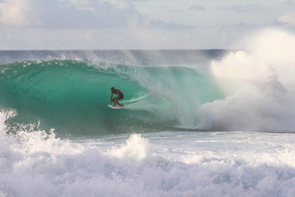 surfing_brasil_wave