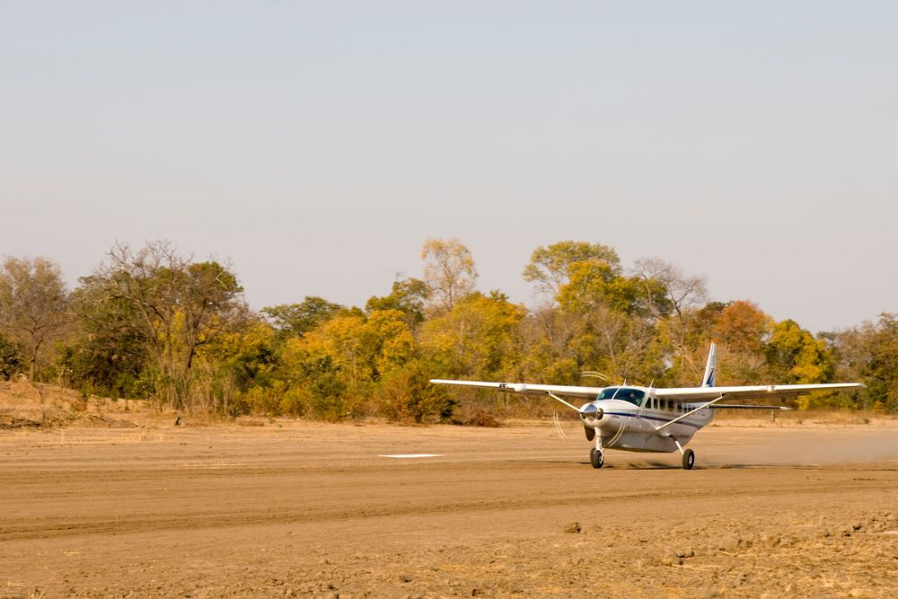 chrater-flight-to-namibia
