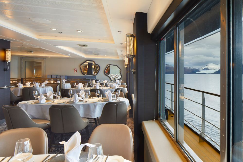 dining_room_cruise_ship